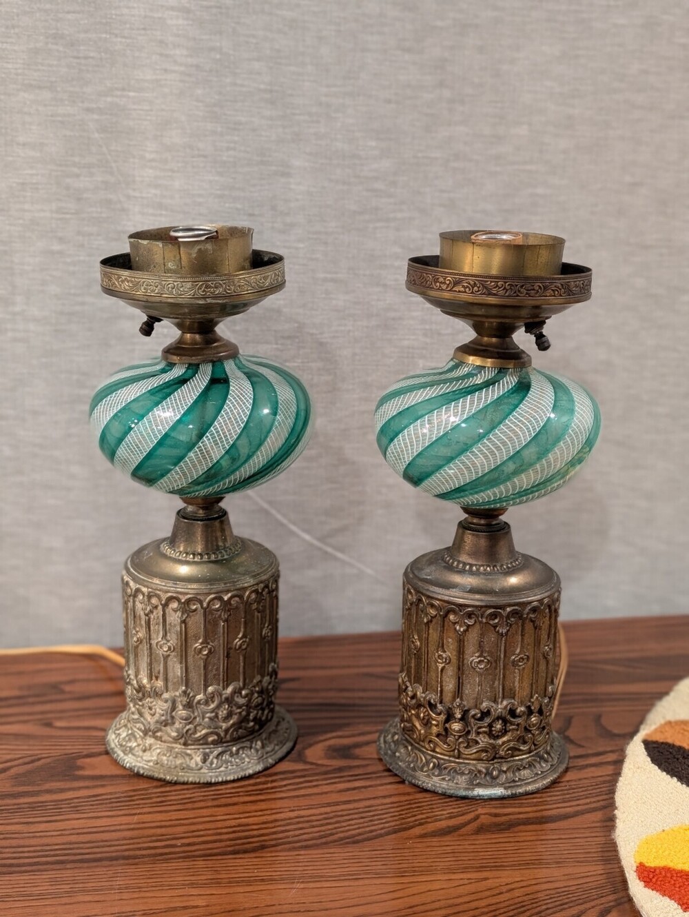 VTG Pair Italian Murano Glass & Brass Boudoir Lamps Green Latticino Paul’s Gifts